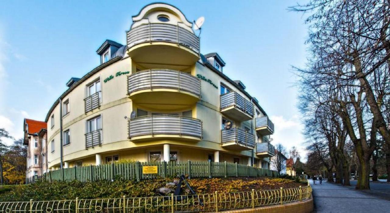 Wyspa Uznam - Pilsudskiego Swinoujscie Kültér fotó